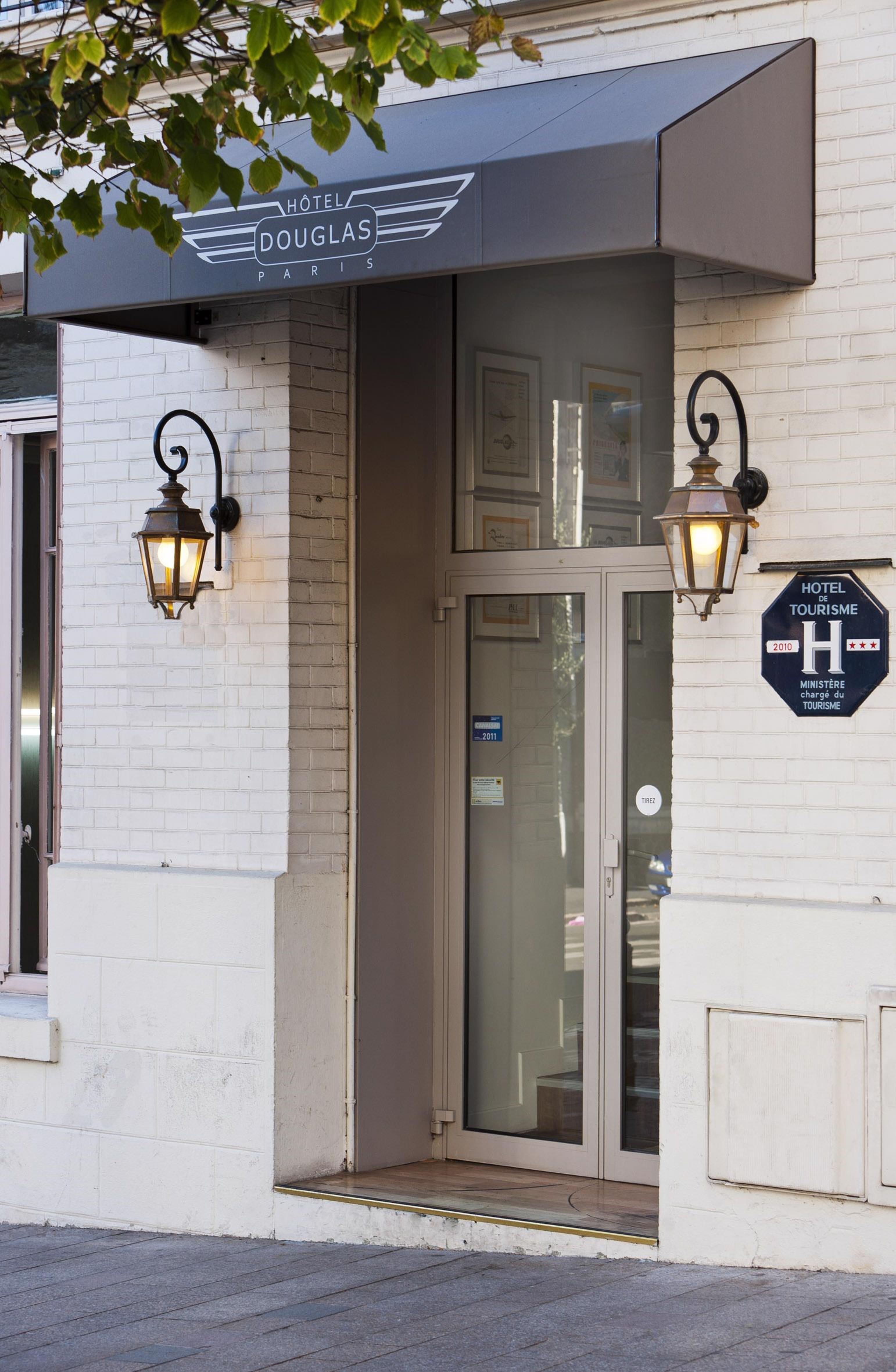 Hotel Douglas Puteaux Exterior foto