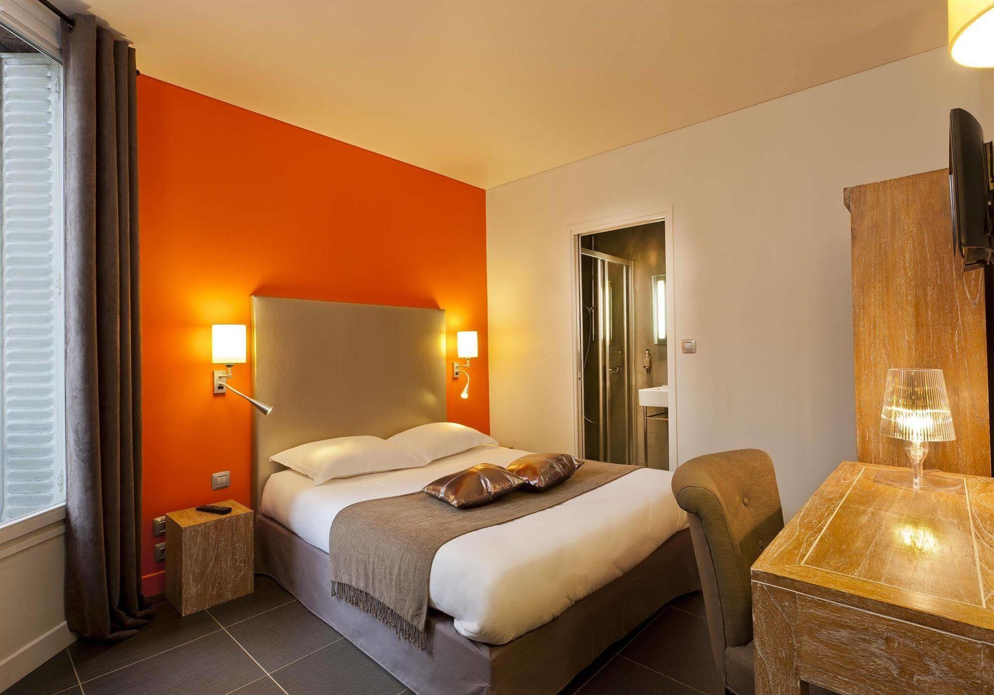Hotel Douglas Puteaux Exterior foto